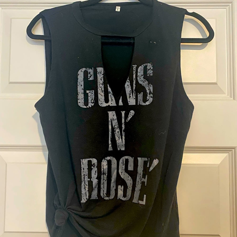 GUNS n' ROSE' Womens Top size small